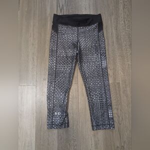 Under Armour Black and Gray Geometric Leggings